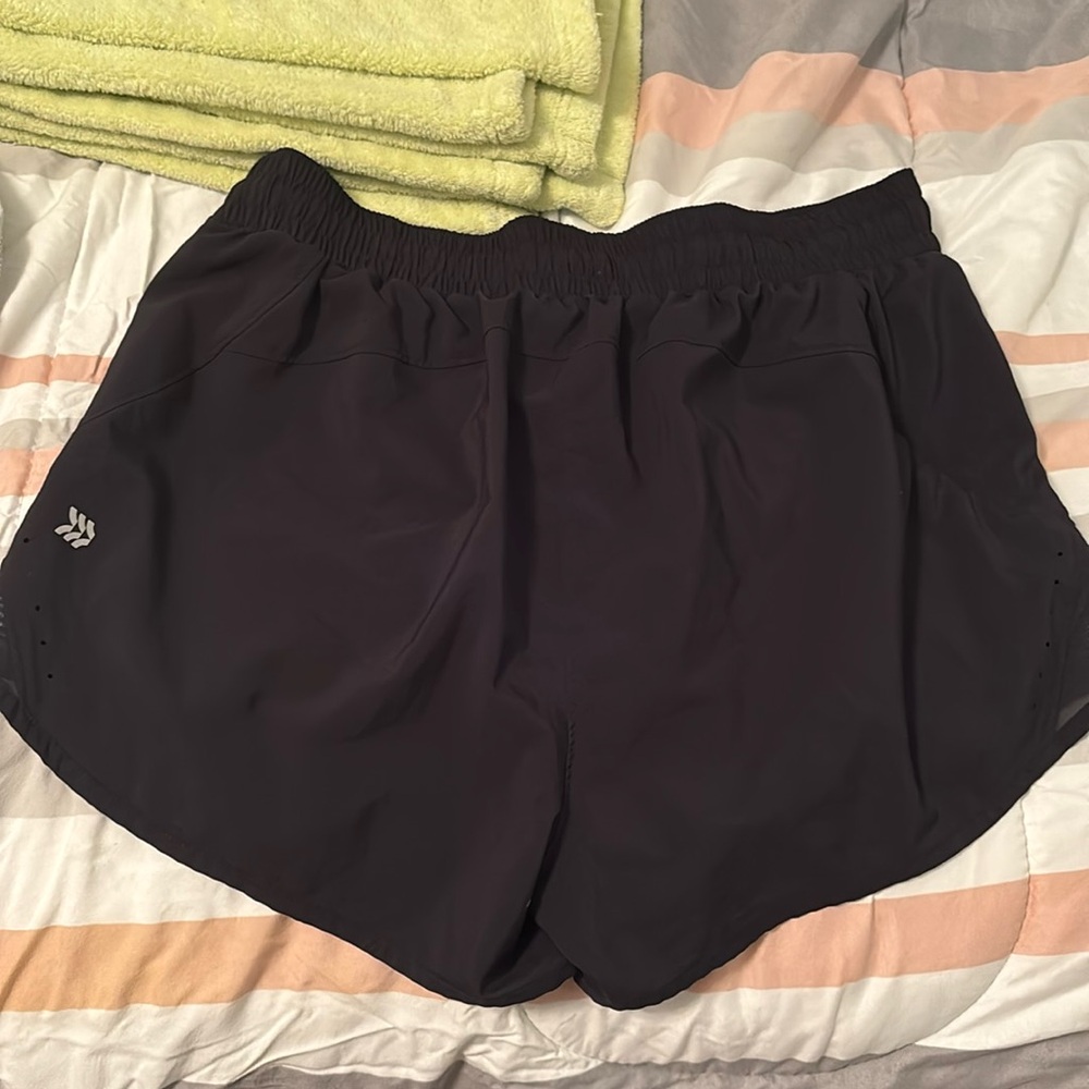 All in motion Work out shorts